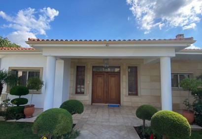 Tala, Paphos Detached Villa For Sale | KBE8220