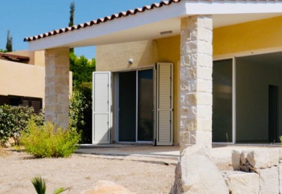 Tala, Paphos Bungalow For Sale | BKY9930