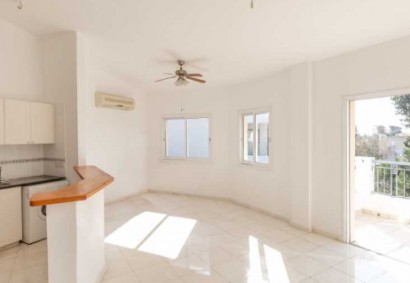 Kato Paphos, Paphos Apartment For Sale | BKY9932