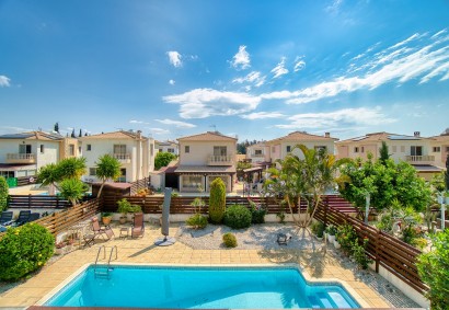 Mandria Pafou, Paphos Detached Villa For Sale | BBK9955