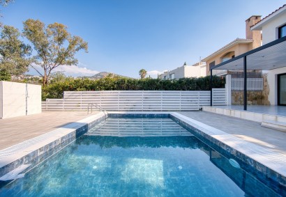 Tala, Paphos Detached Villa For Rent | BBK10596