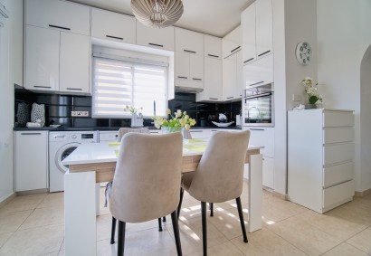 Kato Paphos, Paphos Apartment For Sale | BBK10716