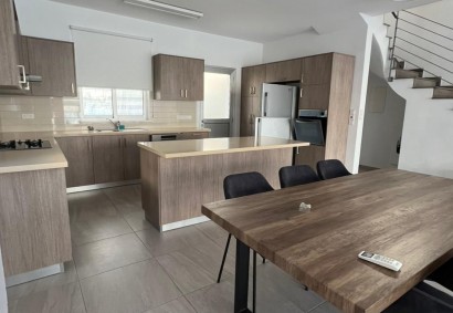 Kato Paphos - Universal Detached Villa For Sale | BK10720