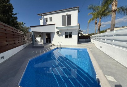 Konia, Paphos Detached Villa For Rent | BK11235
