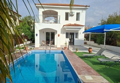 Pegeia, Paphos Detached Villa For Rent | RK11309