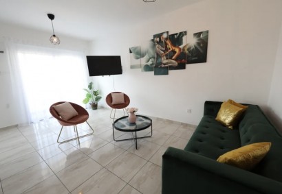 Paphos Town, Paphos Apartment For Rent | BKA11442