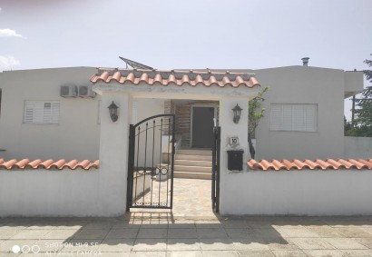 Koili, Paphos Detached Villa For Rent | C11519