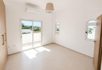 Empa, Paphos Detached Villa For Rent | BKU11573
