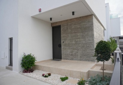 Geroskipou, Paphos Detached Villa For Rent | TRK11594