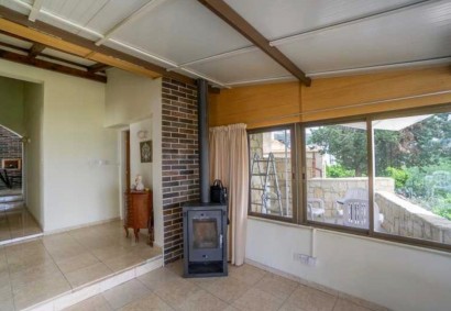 Mesogi, Paphos Detached Villa For Rent | BK11671