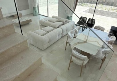 Geroskipou, Paphos Detached Villa For Rent | BK11744