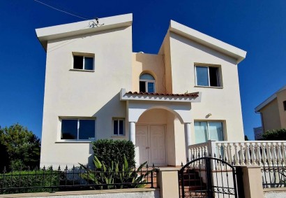 Chlorakas, Paphos Detached Villa For Rent | SBK11885