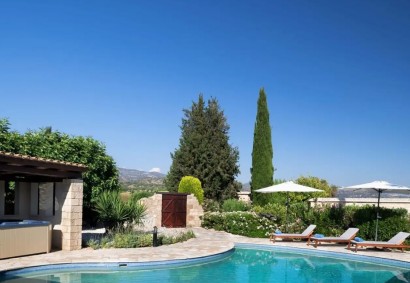 Pegeia, Paphos Detached Villa For Rent | SBK11886