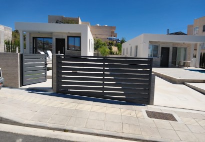 Pegeia, Paphos Bungalow For Rent | SBK11916