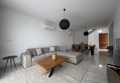Empa, Paphos Detached Villa For Rent | SBBK11954